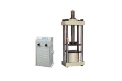 压力试验机的使用范围及性能　　